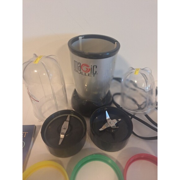 Magic Bullet Blender MB1001, 120V,250W,60Hz,Works Accessories & Booklet Included - Picture 3 of 8